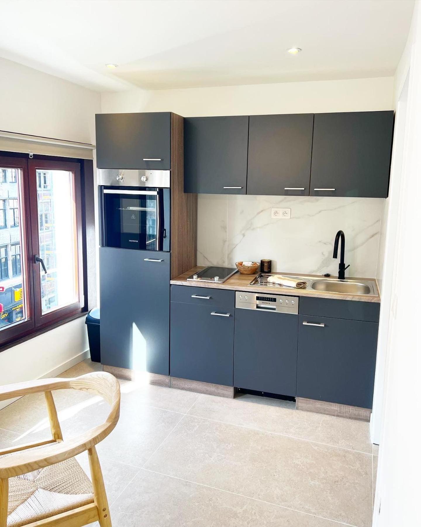 Mayfair Suites Antwerp Exterior photo